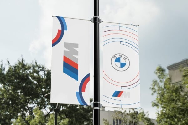 04_Flag Banner Mockup